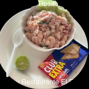 Coctel de camarones en salsa rosa